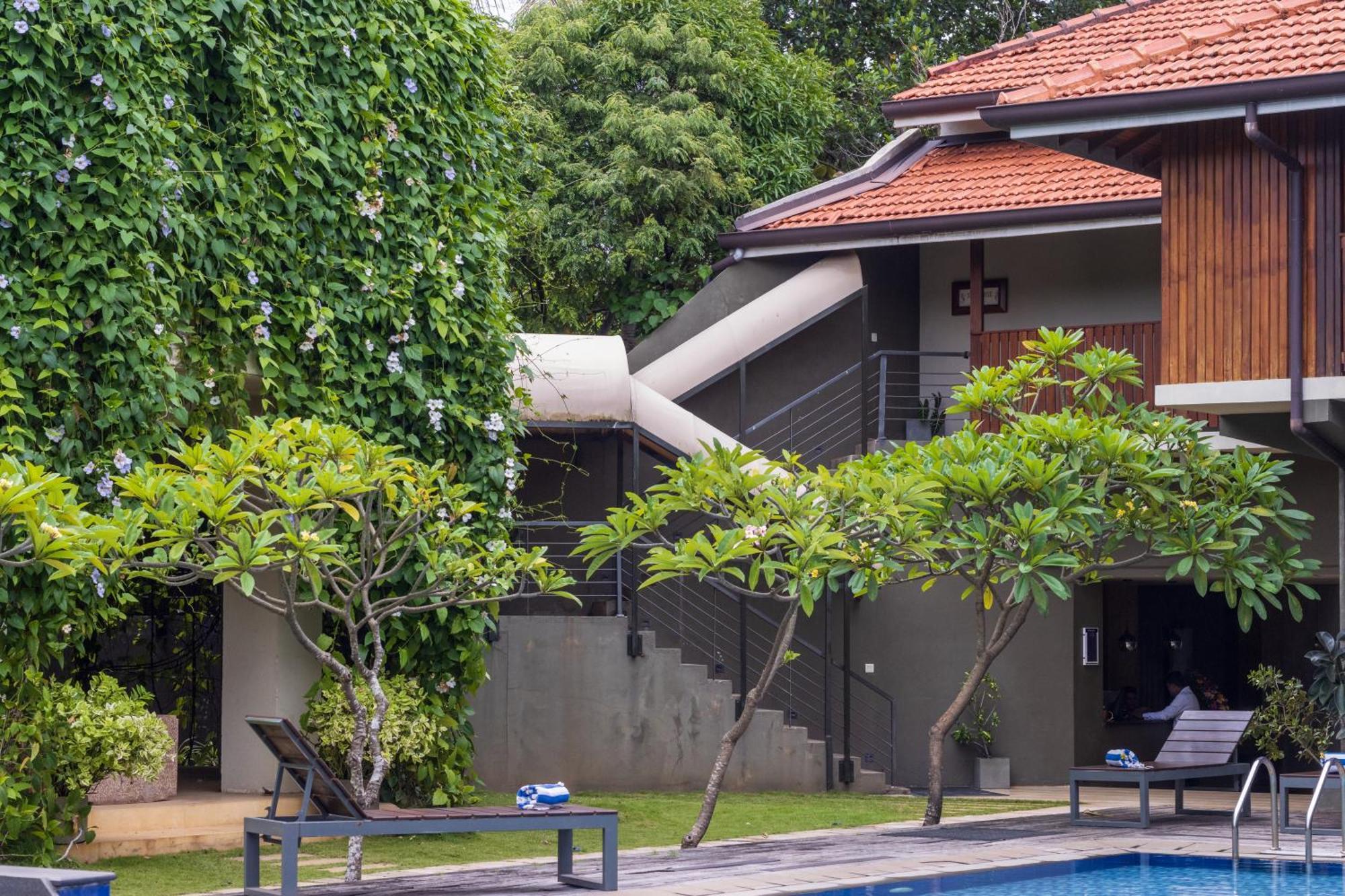 Seahorse Hotel & Spa Negombo Exterior foto