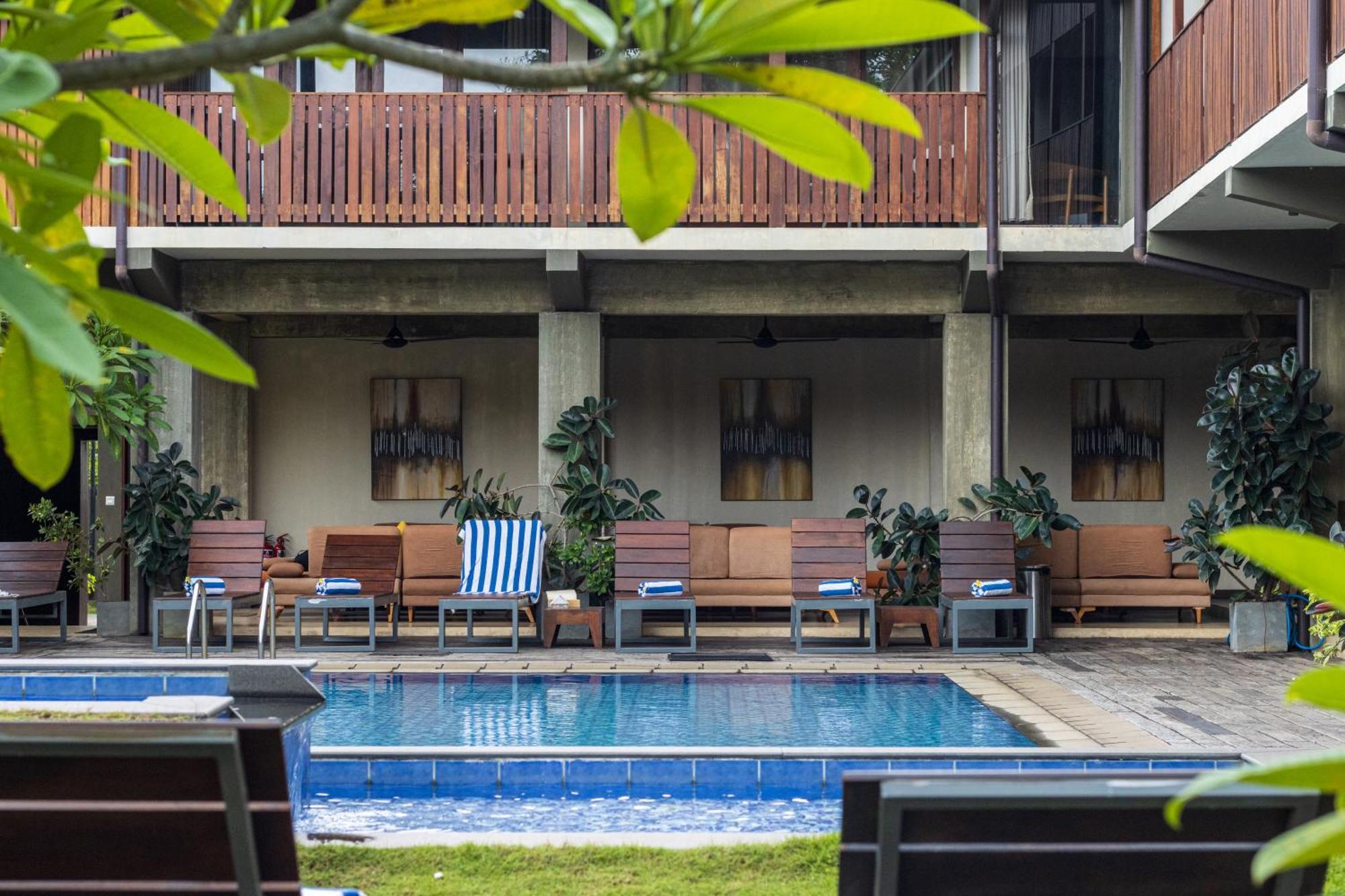 Seahorse Hotel & Spa Negombo Exterior foto